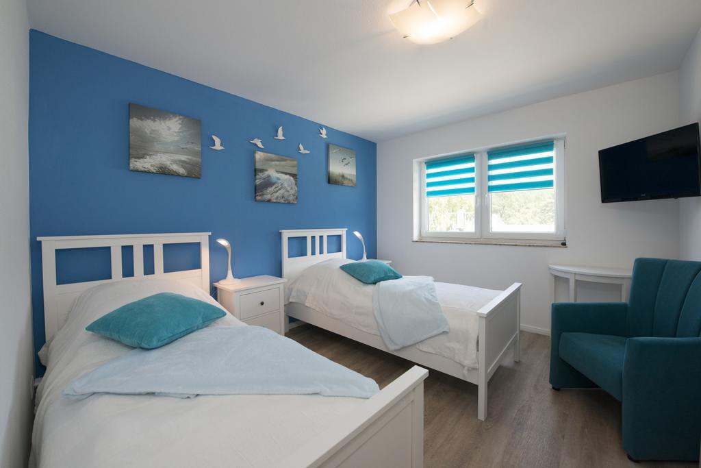 Ferienhaus Kuestensegler Breege Dış mekan fotoğraf